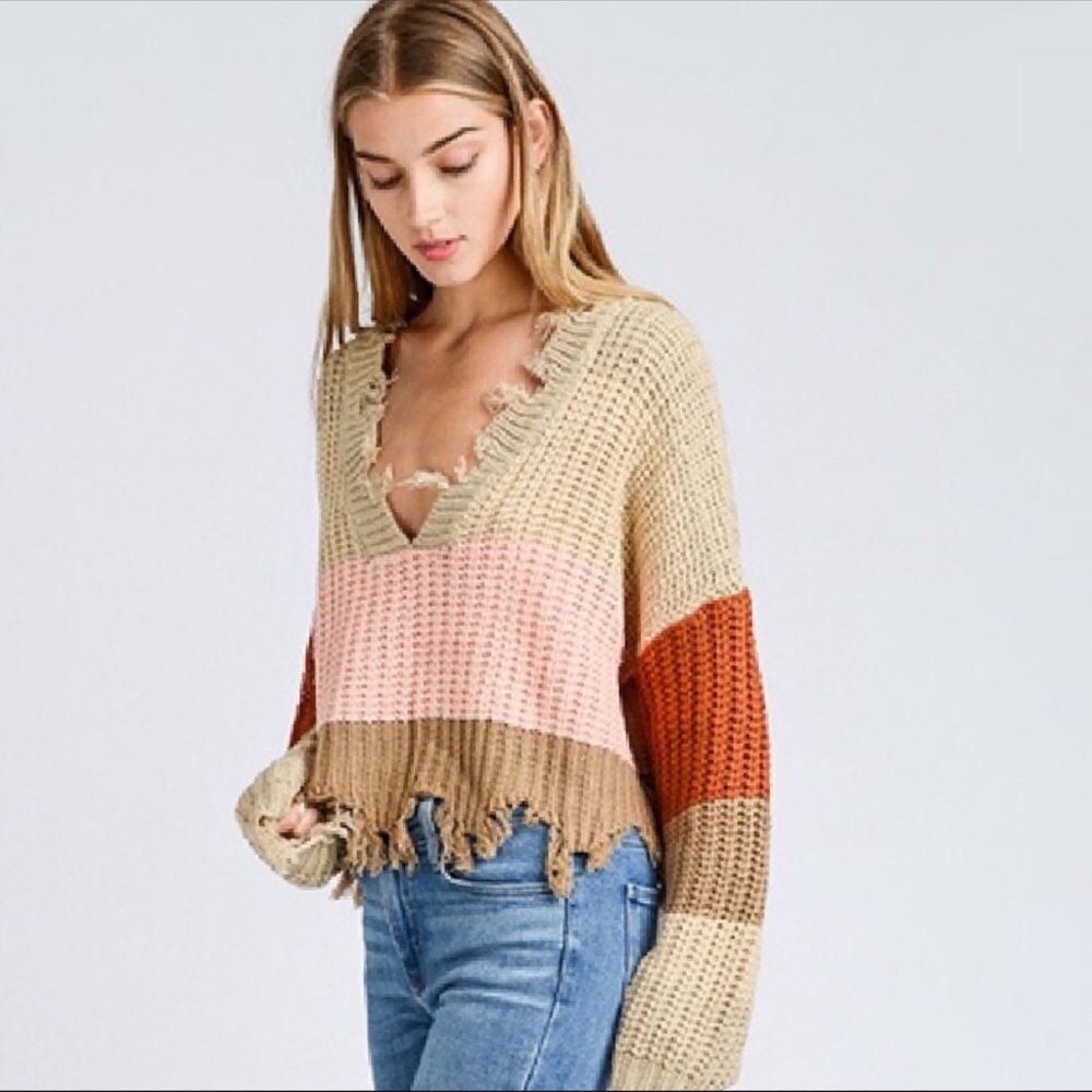 Colorblock V-Neck Cozy Knit Sweater - Picture 2 of 9